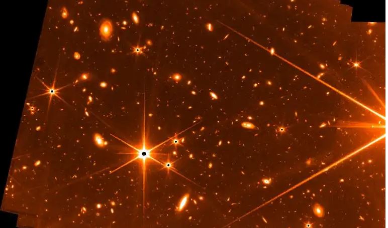 Las primeras imágenes sin precedentes del Universo reveladas por el telescopio James Webb