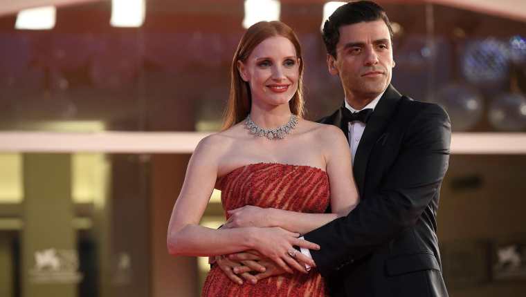 Jessica Chastain y Óscar Isaac