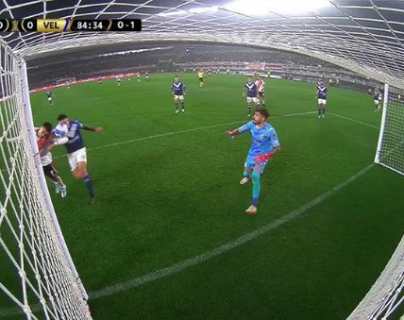 ¿Era gol de Matías Suárez? El VAR es protagonista en la eliminación de River Plate en la Copa Libertadores