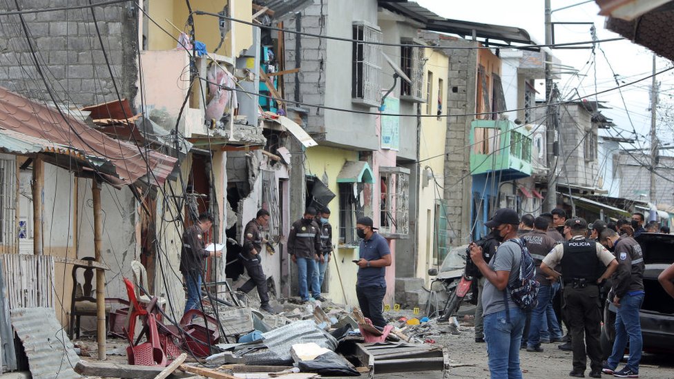 Explosión en Ecuador: al menos 5 muertos y decenas de heridos por una fuerte detonación en un barrio de Guayaquil