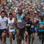 Miles de corredores participan en una edición del Medio Maratón de Cobán. (Foto: Hemeroteca PL)
