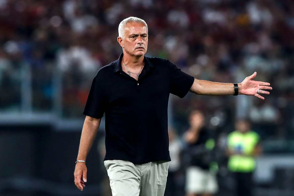 José Mourinho y su nueva Roma asustan en Italia