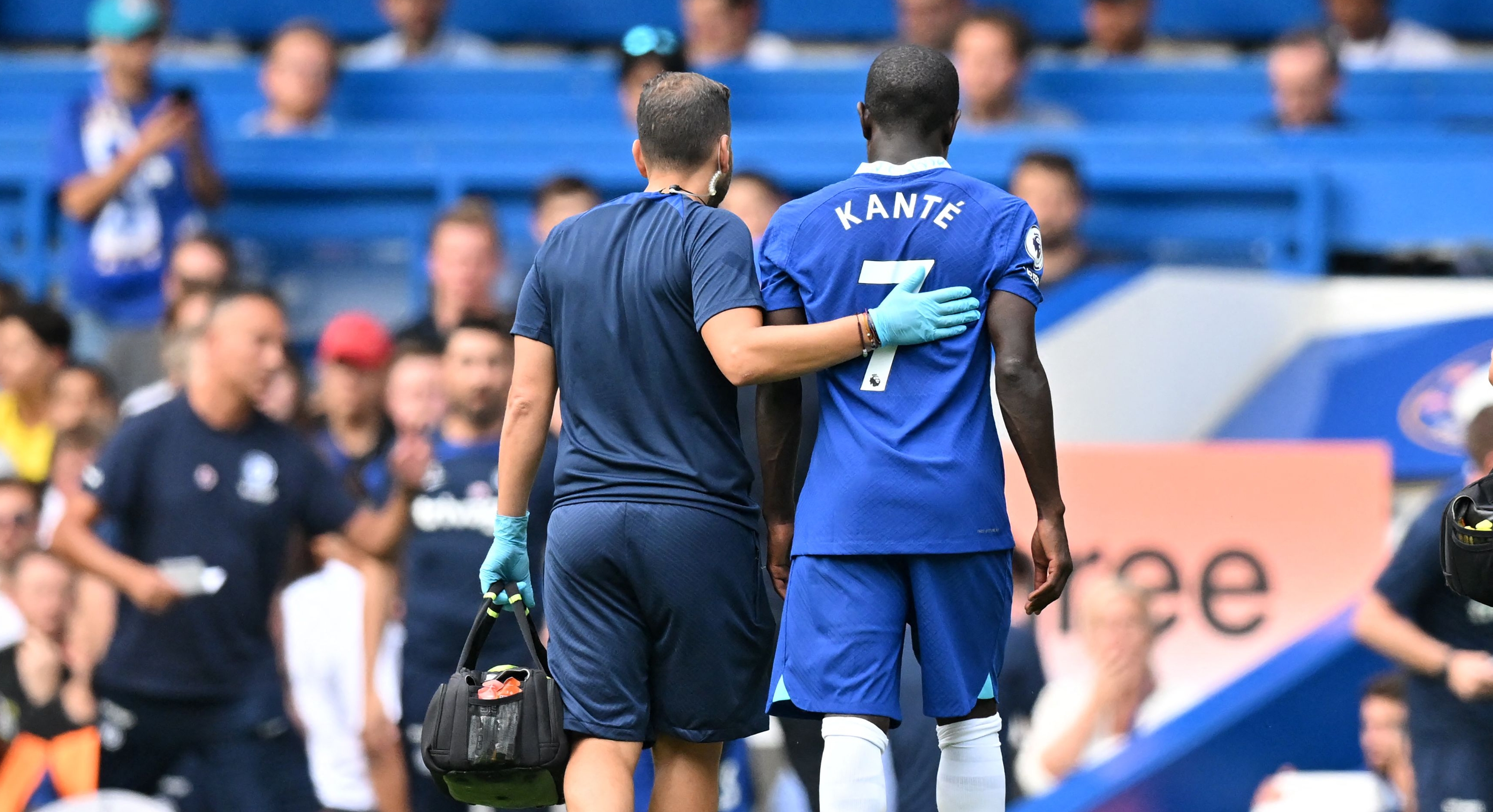La lesión de Kanté preocupaba a todos en Francia y este viernes se confirmó lo peor: no jugará el Mundial, según medios franceses. (Foto Prensa Libre: AFP)