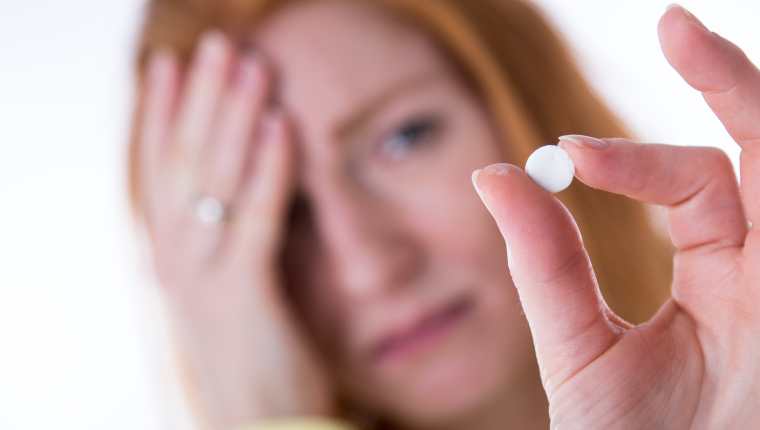 Dolor de cabeza después del covid: ¡tenga cuidado con los analgésicos!