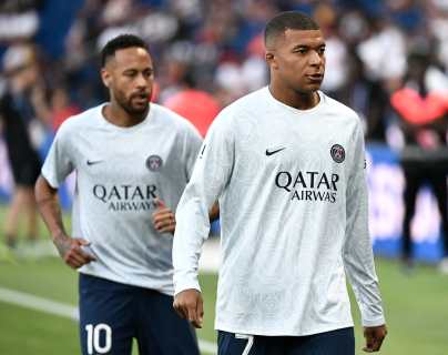 Técnico y director deportivo del PSG se reúnen con Neymar y Mbappé tras discusión en el juego del sábado