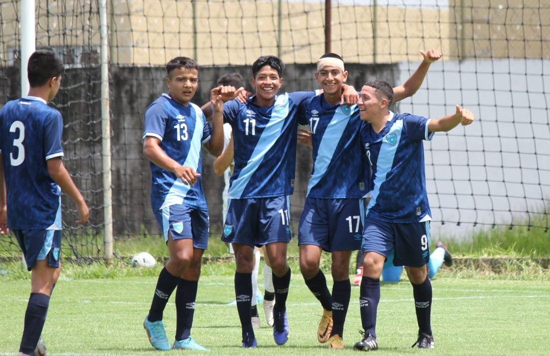 La selección Sub-17 tendrá la oportunidad de buscar su boleto al Mundial de Perú en casa. (Foto Prensa Libre: Fedefut)