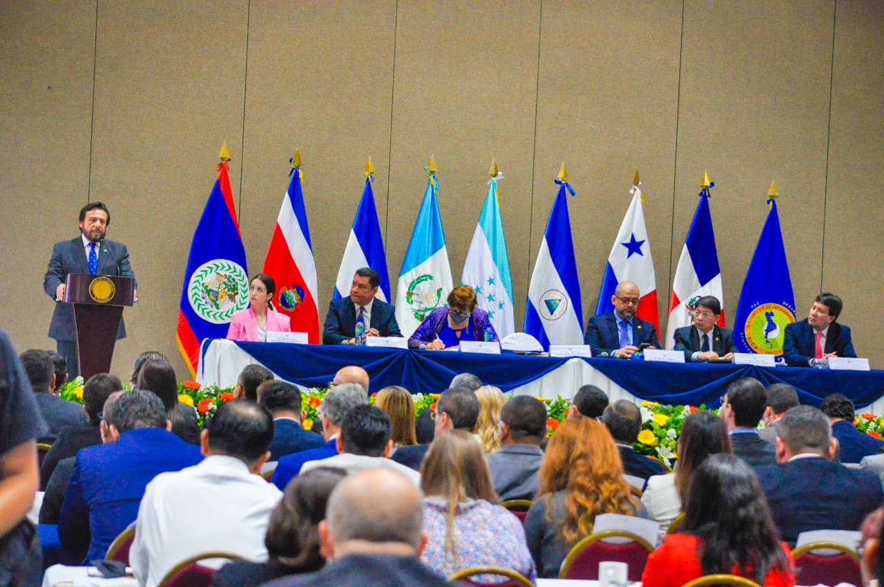 Guatemala and other countries discuss Bugel government’s proposal for “Central American Union” in El Salvador