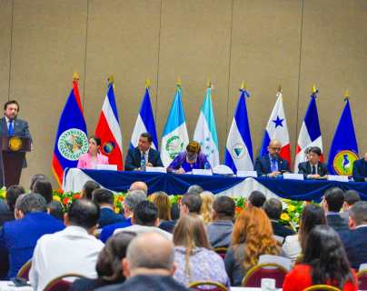 Guatemala y otros países discuten en El Salvador propuesta del gobierno de Bukele sobre la “Unión Centroamericana”