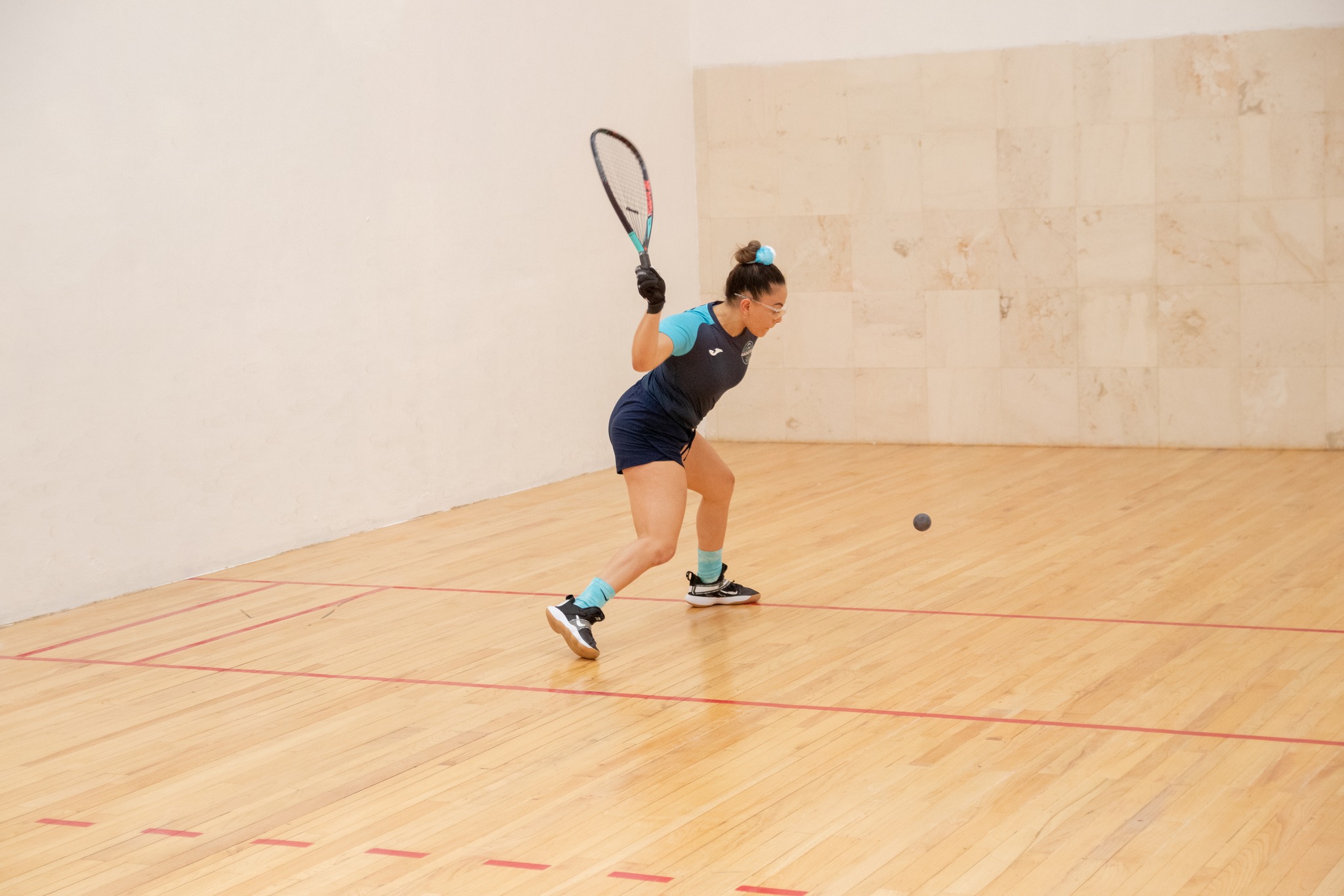 Ana Gabriela Martínez, durante le duelo de la final contra Paola Longoria. (Foto Prensa Libre: COG)