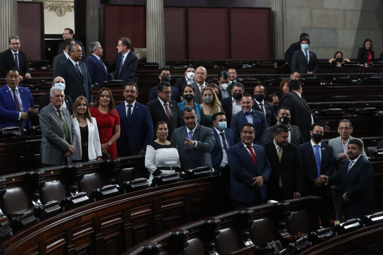 Diputados aprueban un nuevo subsidio al diésel y la ampliación de la tarifa social a la energía eléctrica. (Foto Prensa Libre: Érick Ávila)