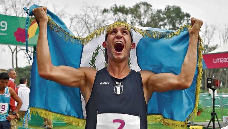 El pentatleta nacional Charles Fernández, medallista en el ciclo olímpico. (Foto Prensa Libre: Hemeroteca PL)