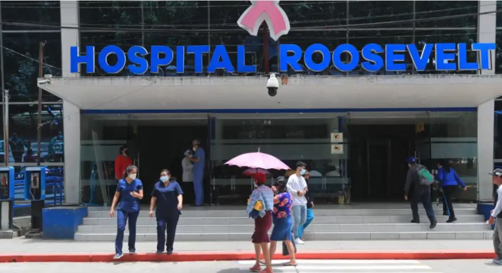 Salud dice que varios de los casos que se estudian fue de pacientes de hospitales de la ciudad capital. (Foto Prensa Libre: Élmer Vargas)