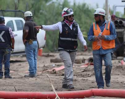 Mineros atrapados en México: Aumento de niveles de agua complica rescate