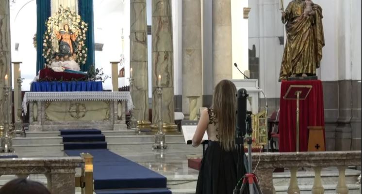 La Serenata de la Virgen de la Asución es una tradición anual.  Este año estrenarán el Requiem for the Living de Dan Forrest.  (Foto Prensa Libre: Hemeroteca PL)