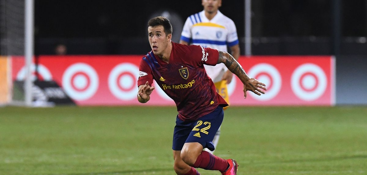 Aarón Herrera, jugador del Real Salt Lake de la MLS, se encuentra haciendo trámites de nacionalización para poder jugar con la azul y blanco. (Foto Prensa Libre: Real Salt Lake)