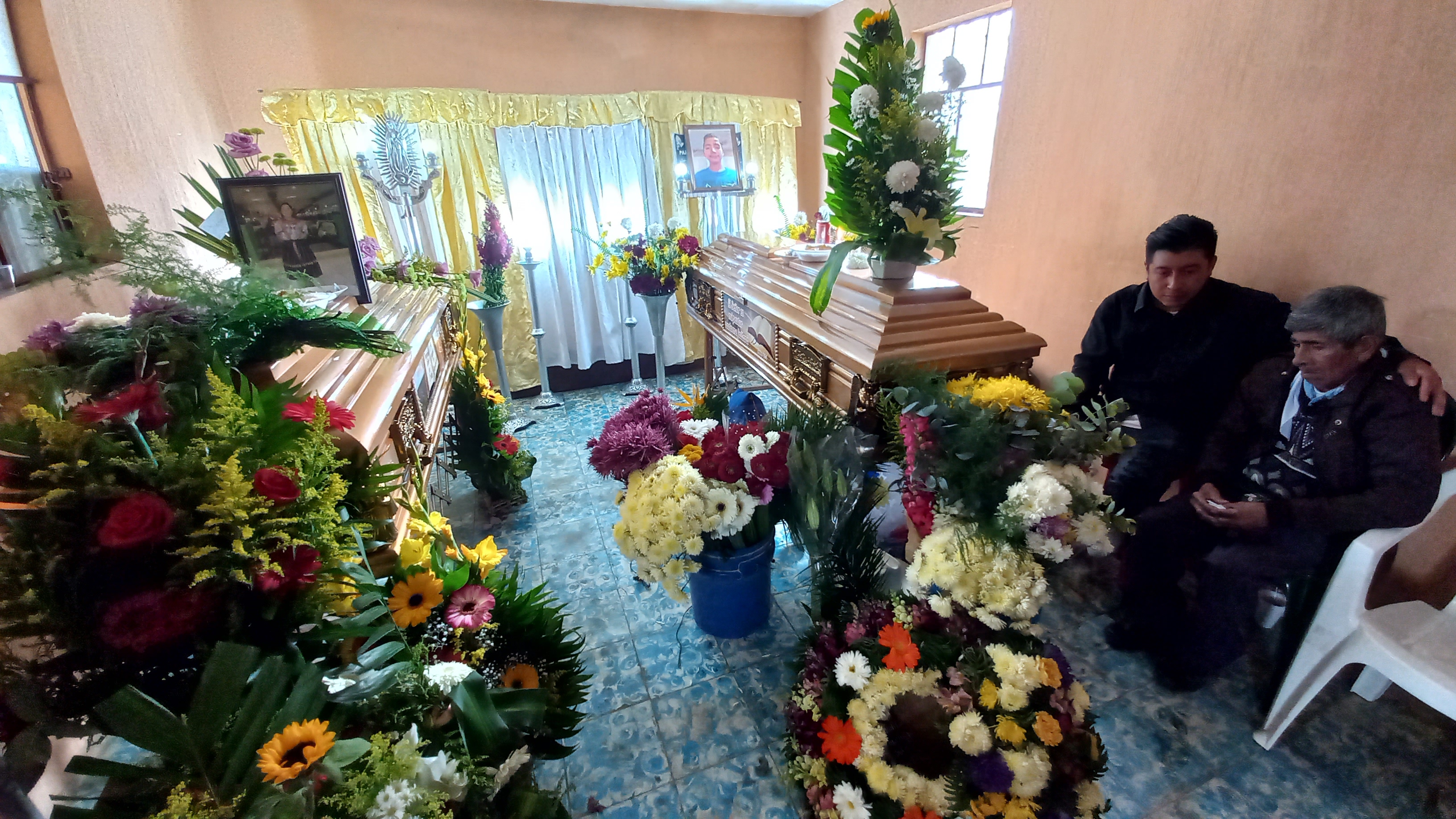 Los cuerpos de Matilde y Pedro son velados este viernes 16 de septiembre en Quetzaltenango. (Foto Prensa Libre: Mynor Toc)