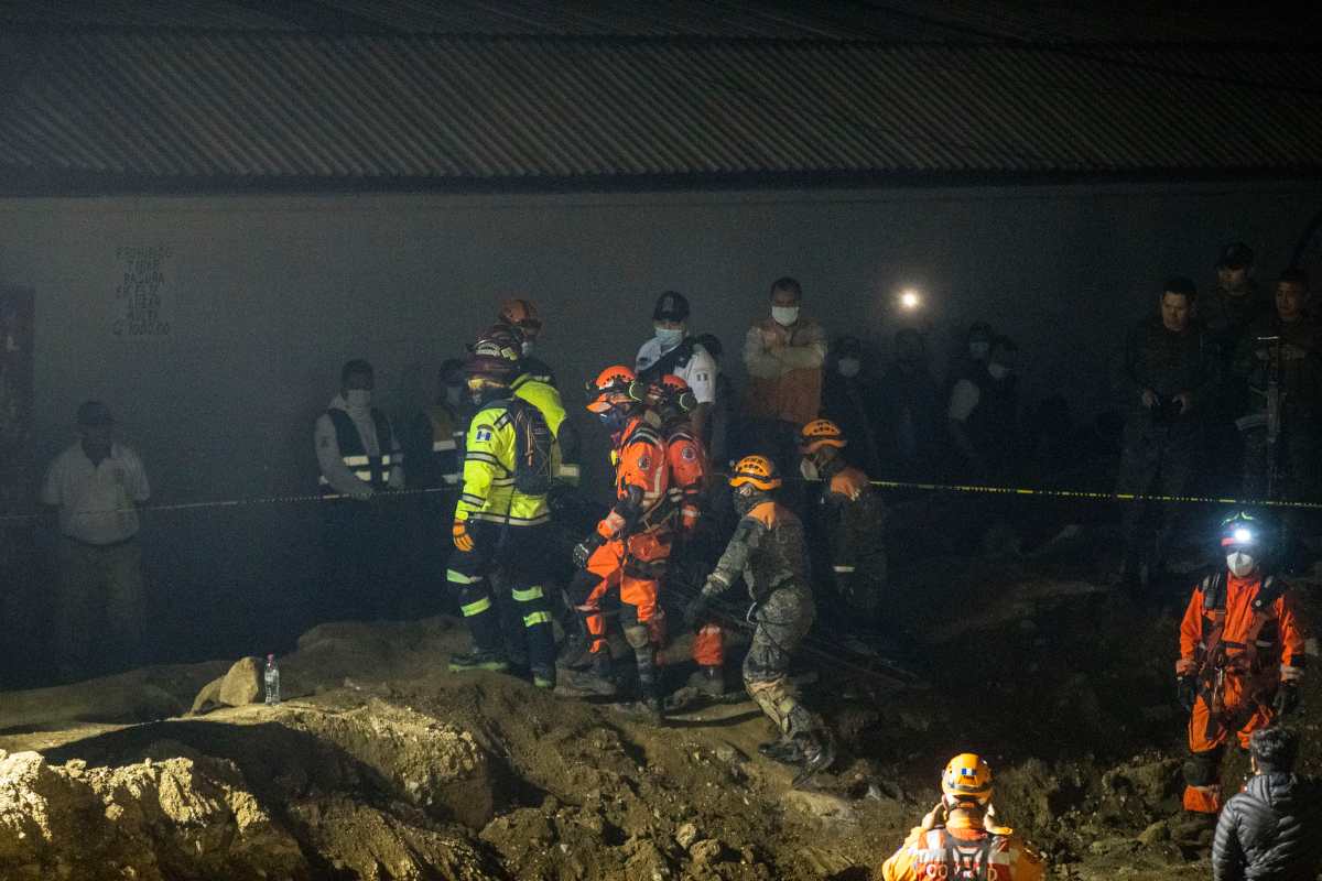 Vecinos de Villa Nueva reportan retumbos fuertes y un temblor; comuna recopila información