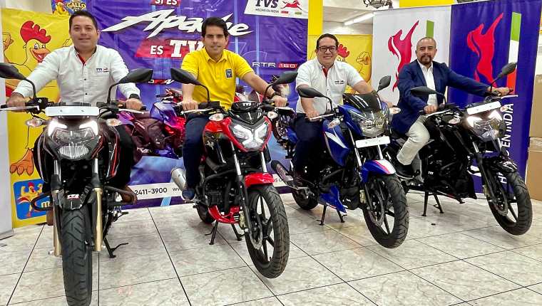 El Gallo más Gallo lleva a sus tiendas las marca TVS Motor Company, quien es el tercer mayor fabricante de motos de la India. Foto Prensa Libre: Cortesía