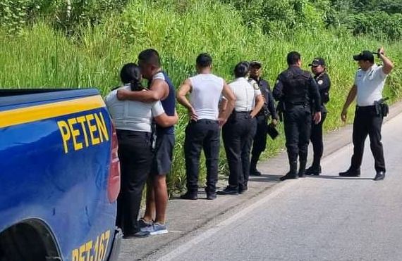 Hallan entre matorrales el cadáver de una agente de la PNC en San Benito y esto se sabe del caso