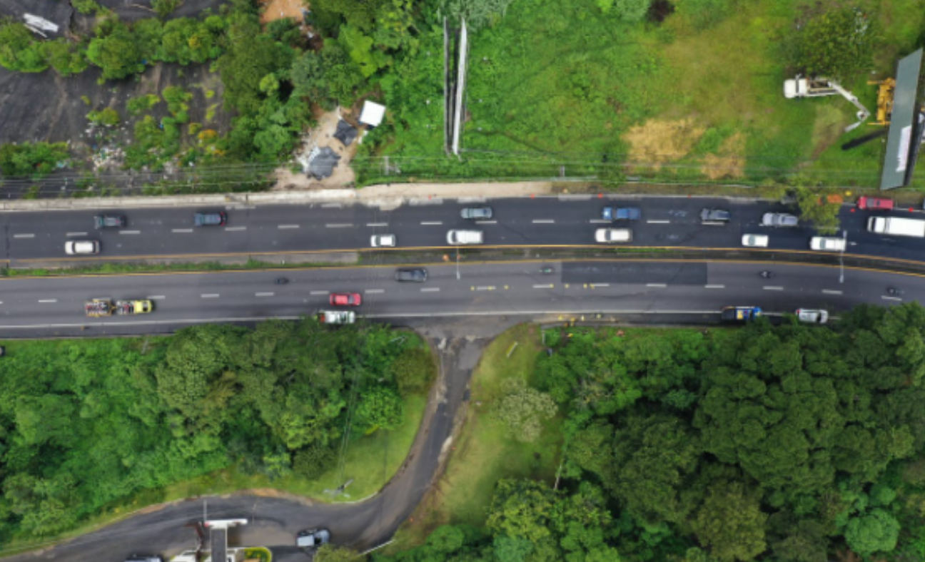 Daños en el km 11.5 de la ruta a El Salvador
