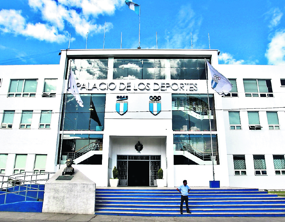 Palacio de los Deportes, sede en la que se encuentra el Comité Olímpico Guatemalteco y la Confederación Deportiva Autónoma de Guatemala. (Foto Prensa Libre: Hemeroteca)