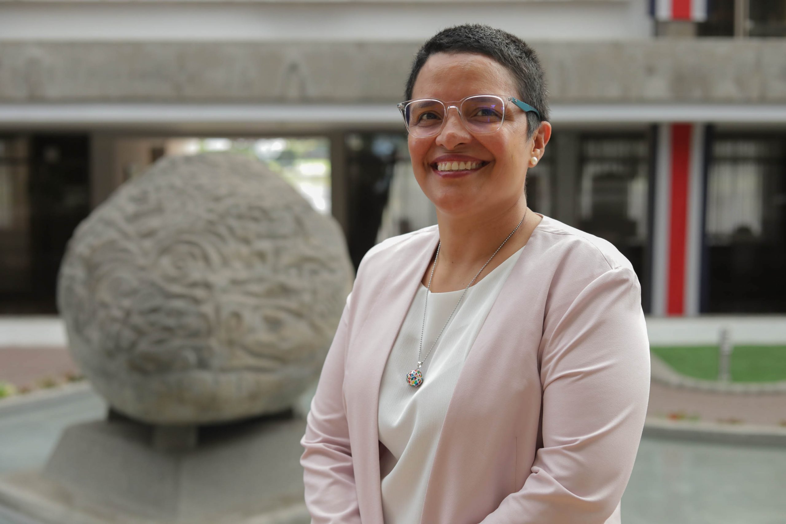 ¿Quién es Karla Alemán, la futura directora técnica de la selección nacional femenina mayor?