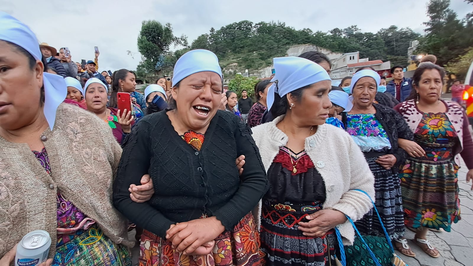 Llegada de los cuerpos a Totonicapán