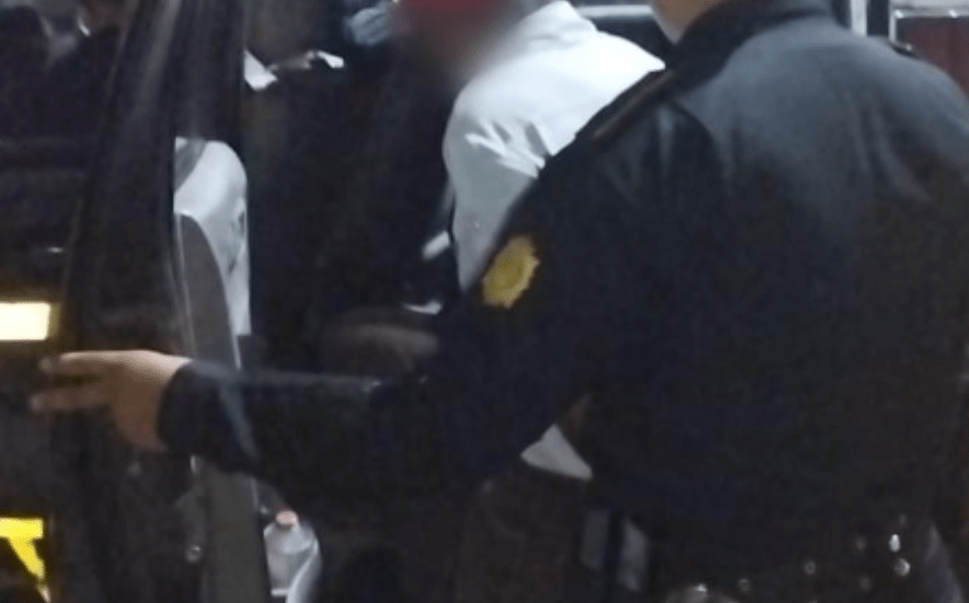 Capturado con menor en hotel