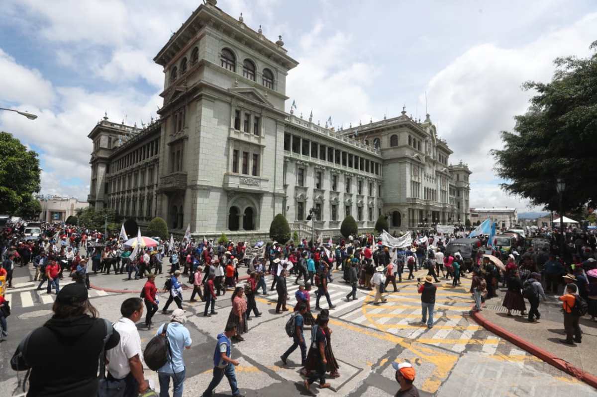 Manifestaciones en Guatemala: integrantes de Codeca efectúan una marcha este 21 de septiembre