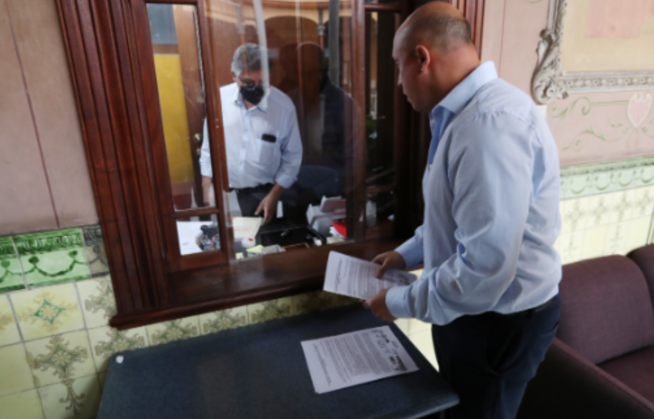 Organizaciones señalan anomalías en proceso del TSE para contratación de equipo tecnológico que registre votos
