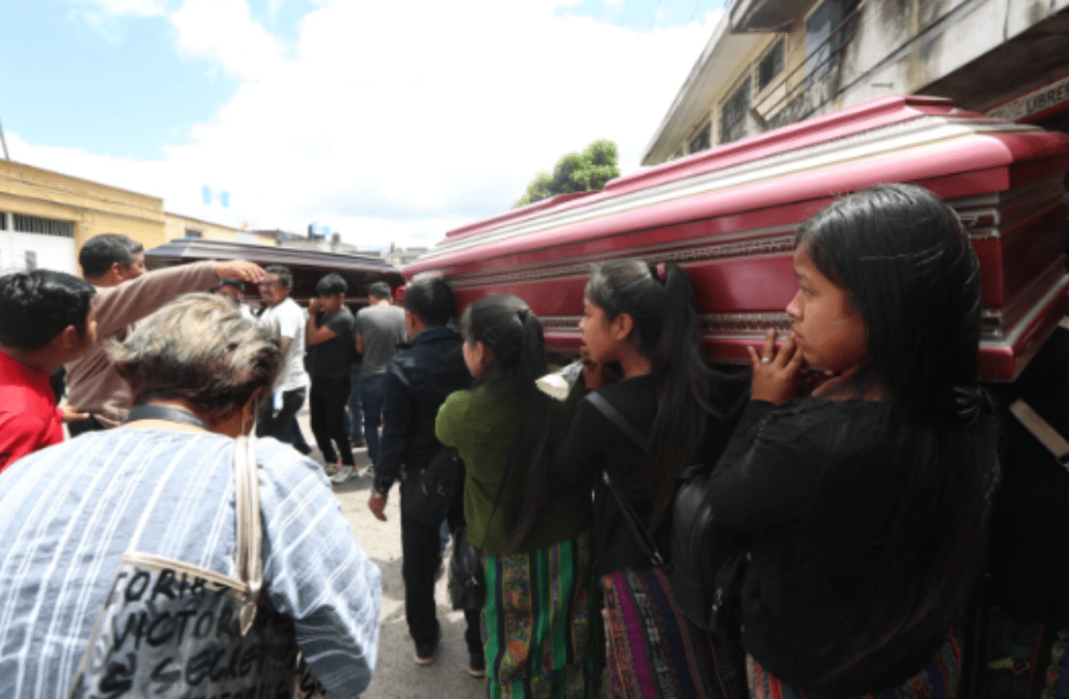 Hundimiento en Villa Nueva: Qué dice el Inacif respecto de las causas de la muerte de madre e hija en socavón