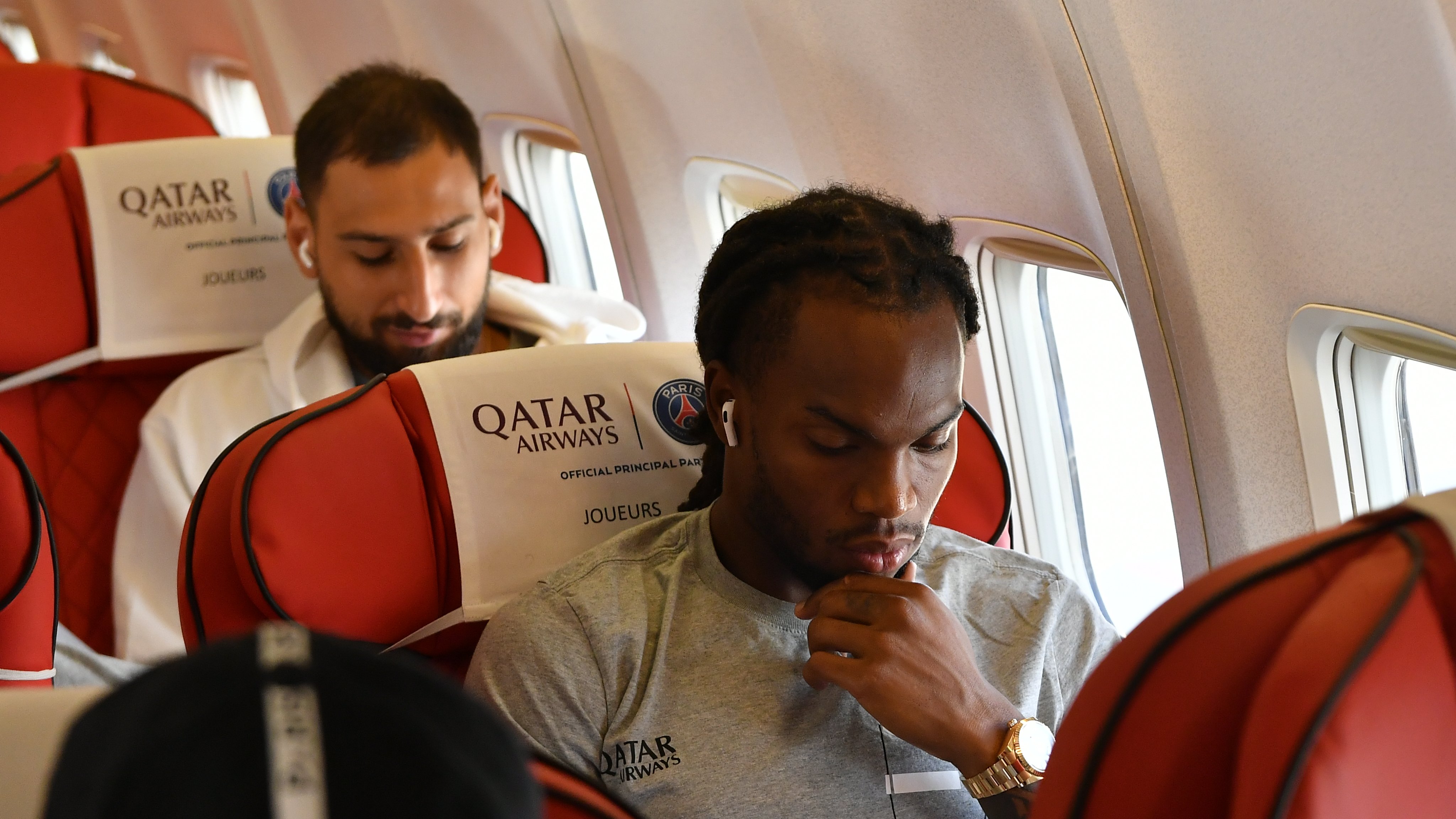 Los jugadores del PSG viajaron a Nantes el fin de semana en donde consiguieron un triunfo por goleada. (Foto Prensa Libre: PSG/Twitter)