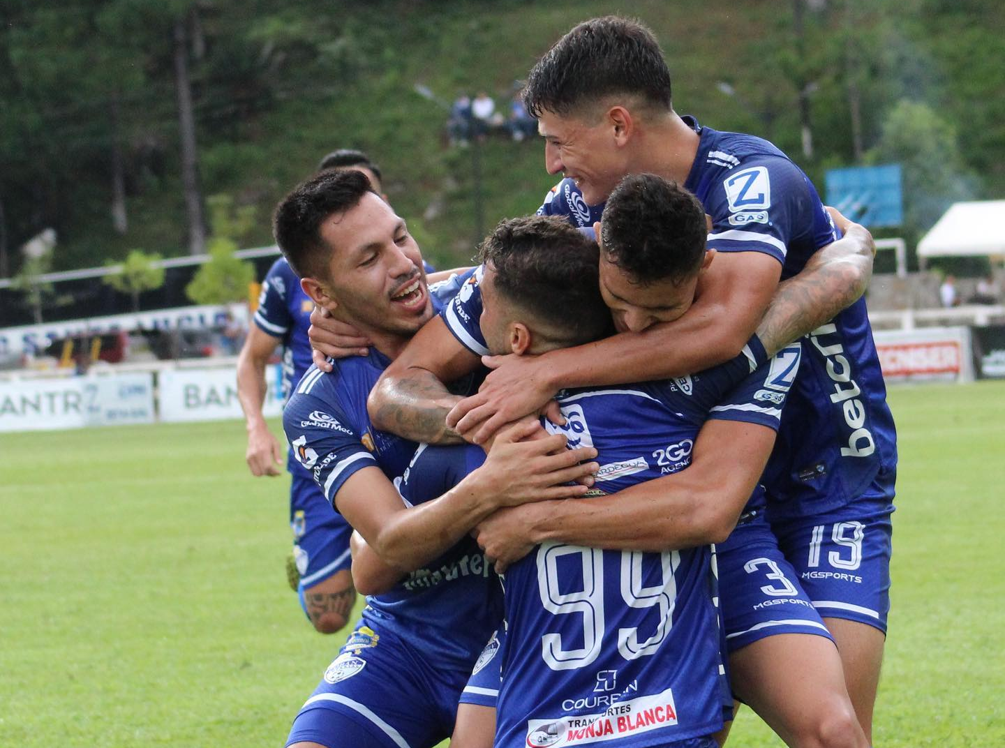 Apertura 2022: Cobán se impone a Santa Lucía y aprieta la parte alta de la tabla