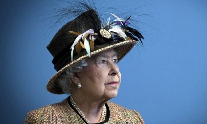 Reina Isabel II: una enorme nube con su forma, un arcoíris doble y otra señales que aparecieron en el cielo tras su muerte