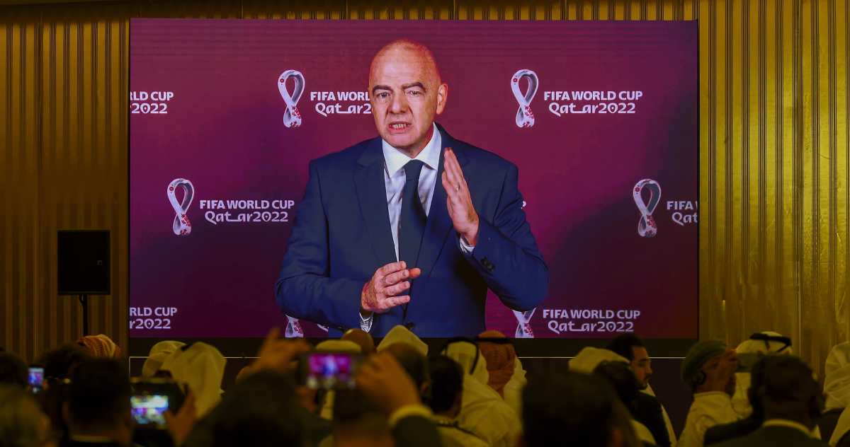 Fifa confirma que negocia una indemnización para migrantes accidentados en obras de Qatar 2022