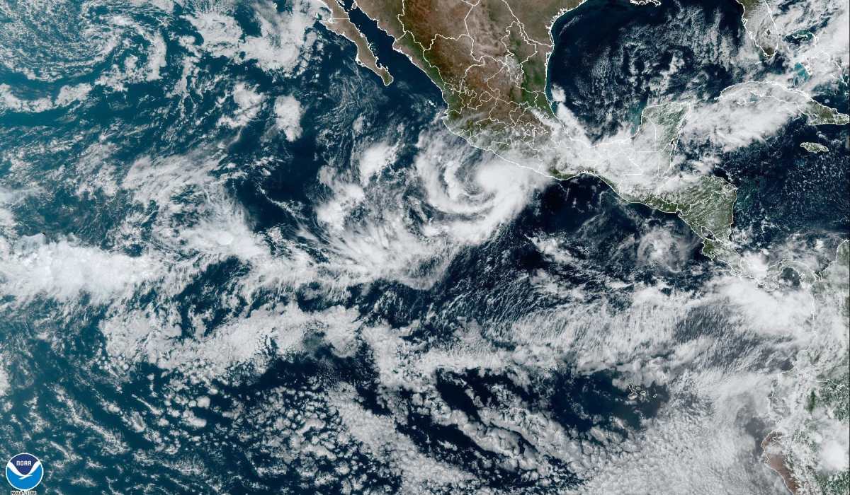 Tormenta tropical Roslyn amenaza con convertirse en huracán (y cuál sería su posible trayectoria)
