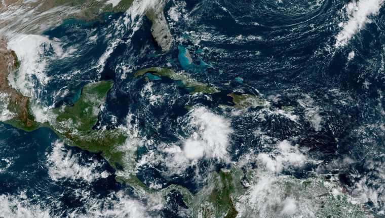 Se forma tormenta tropical Lisa, que tiene en alerta a Jamaica