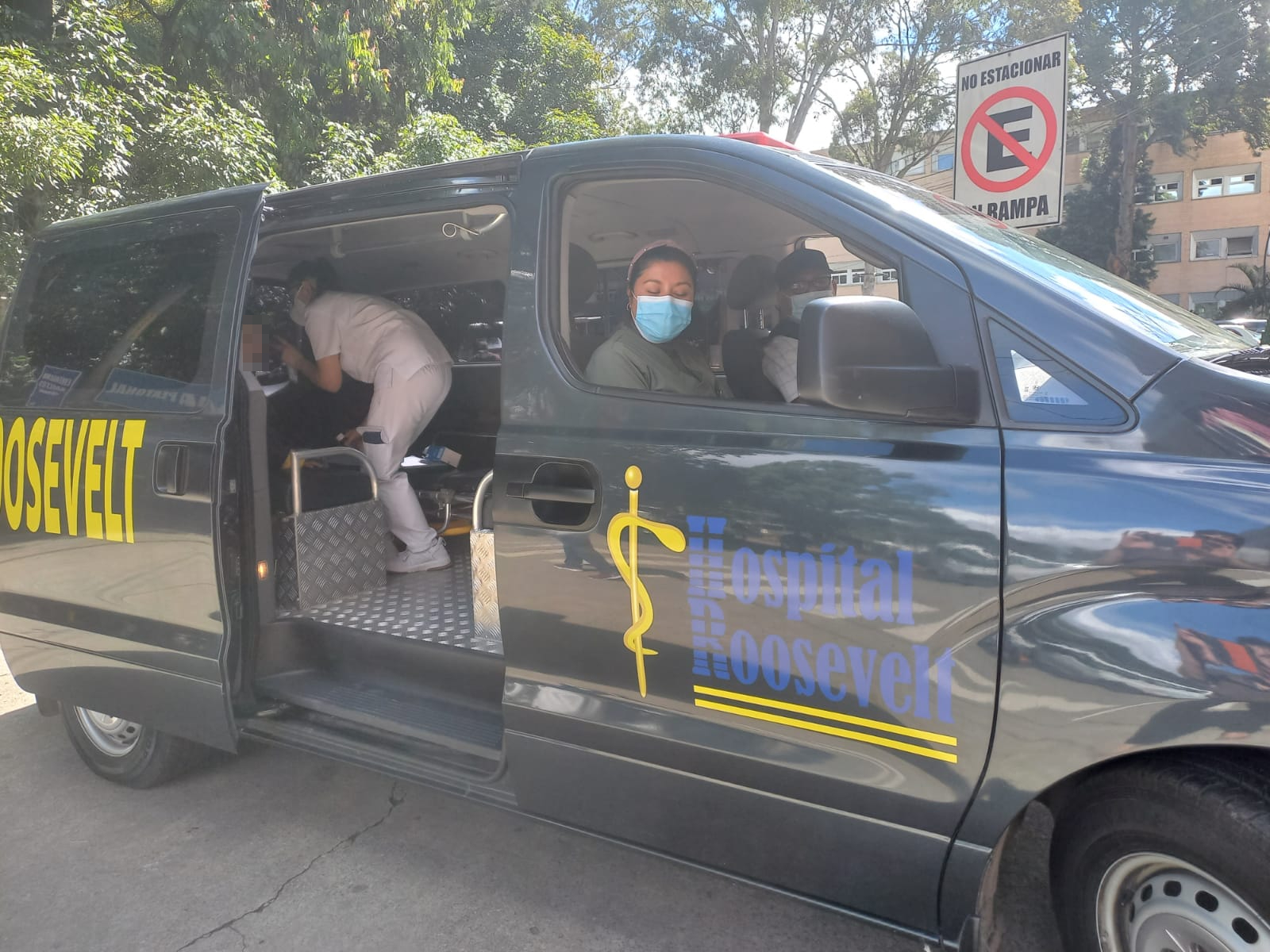 Qué se sabe del caso del niño de Jutiapa que habría dormido en cartones afuera del Hospital Roosevelt