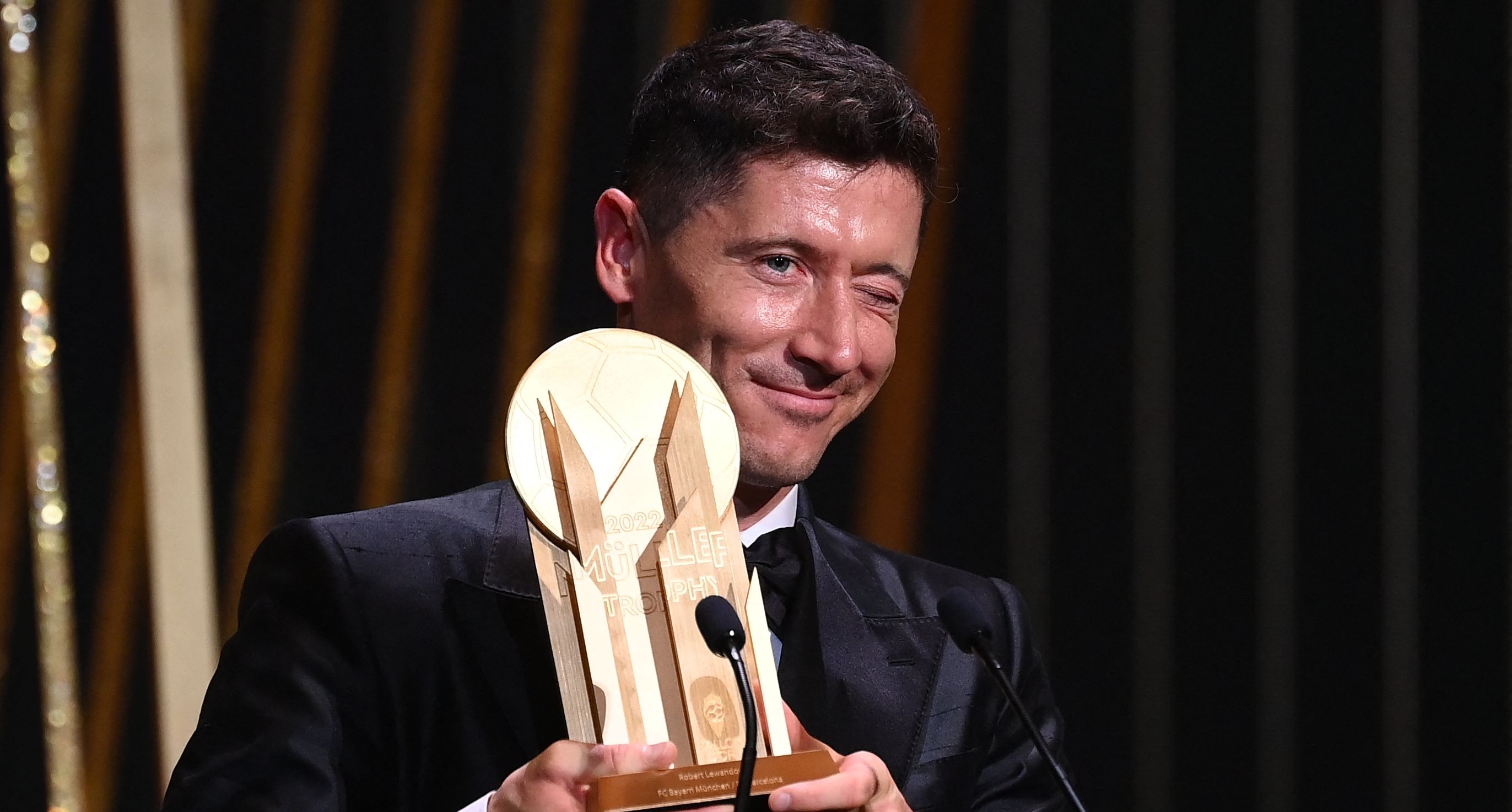 El mejor goleador de la temporada pasada tiene nombre y es Robert Lewandowski. (Foto Prensa Libre: AFP)