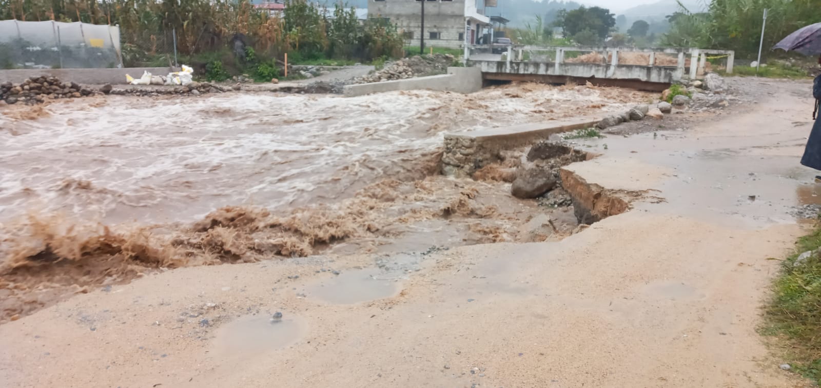 Desbordamiento en Río San Juan