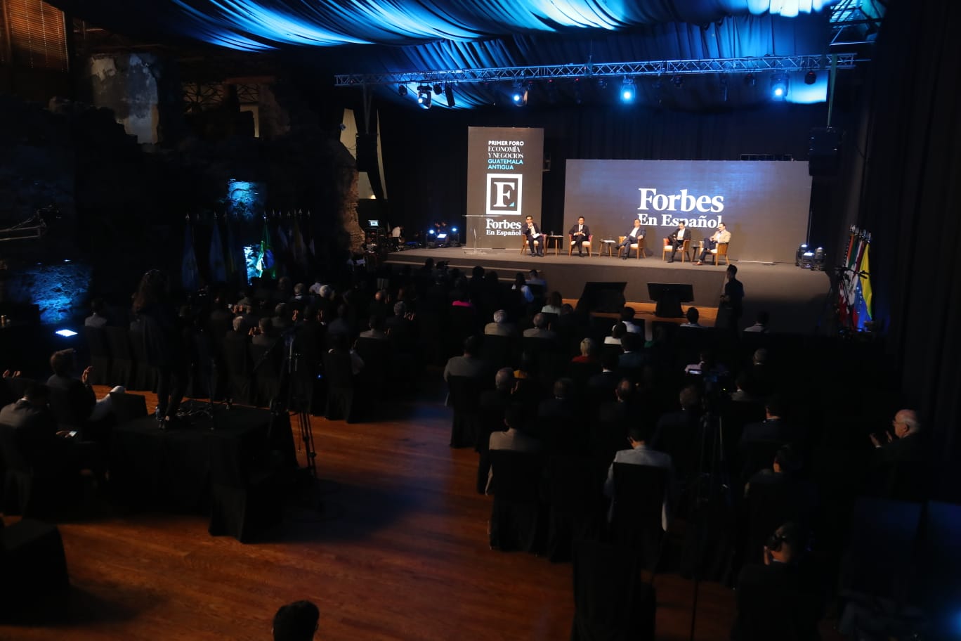 El Foro de Economía y Finanzas Forbes en Español celebra su primera edición en Guatemala, con la participación de 60 ponentes y oradores de más de 20 países, el 18 y 19 de octubre de 2022. Antigua Guatemala es la ciudad anfitriona.(Foto Prensa Libre: Juan Diego González).