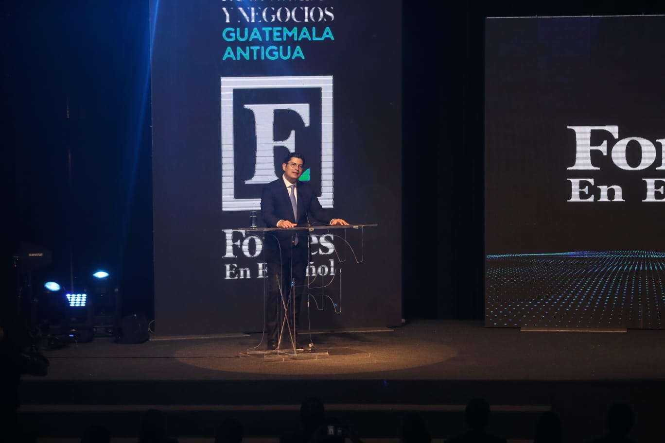 El ministro de Economía, Janio Rosales, expuso durante el segundo día del Foro Forbes en Español, por qué Guatemala es un destino para ideal la inversión. (Foto Prensa Libre: Juan Diego González).