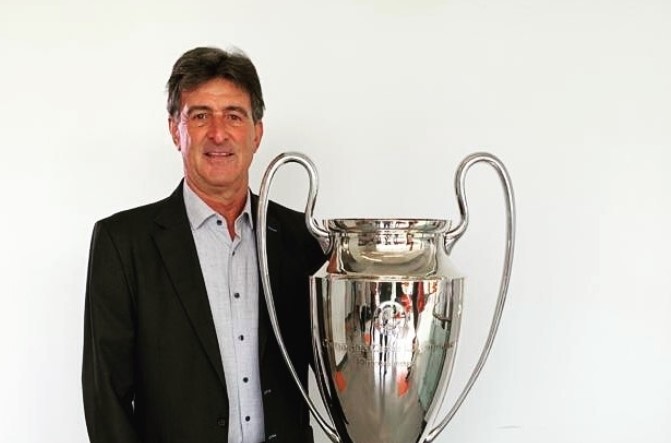Mario Kempes asegura que el PSG debe centrarse en ganar la Champions tomando en cuenta la calidad de su plantilla. (Foto Prensa Libre: Mario Kempes/Instagram)