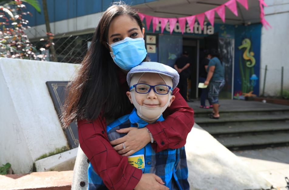 Cada año se registran 50 mil casos de niños quemados en Guatemala. (Foto Prensa Libre: María José Bonilla)