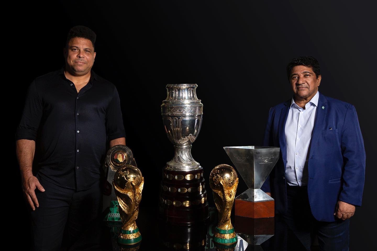 Ronaldo ha hecho historia en el futbol como jugador y ahora siendo directivo. (Foto Prensa Libre: CBF/Twitter)