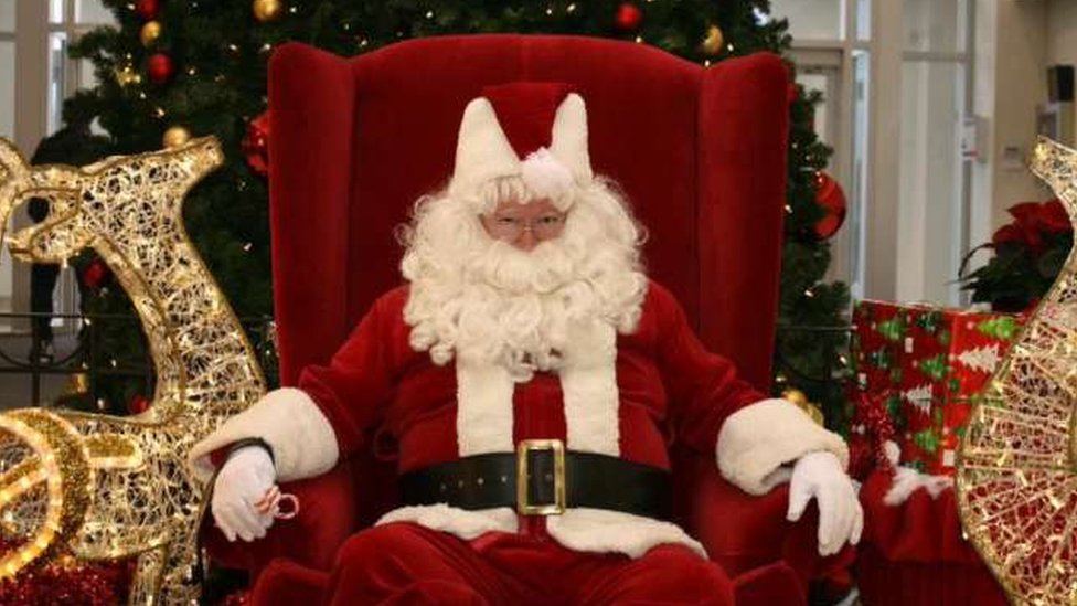 El “Santa Claus” de centro comercial que se convirtió en un infame asesino en serie