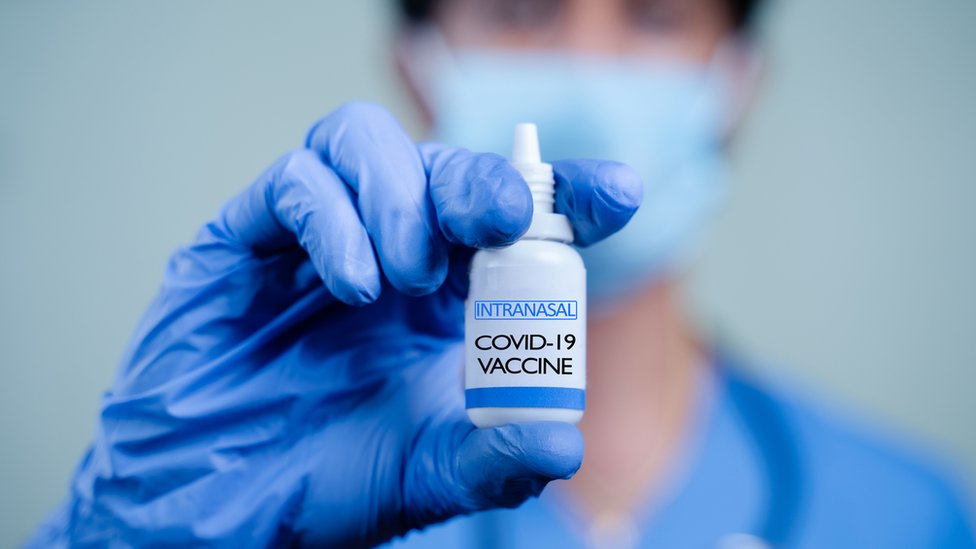 Covid 19: vacunas inhalables, la alternativa a las inyecciones que está utilizando algunos países