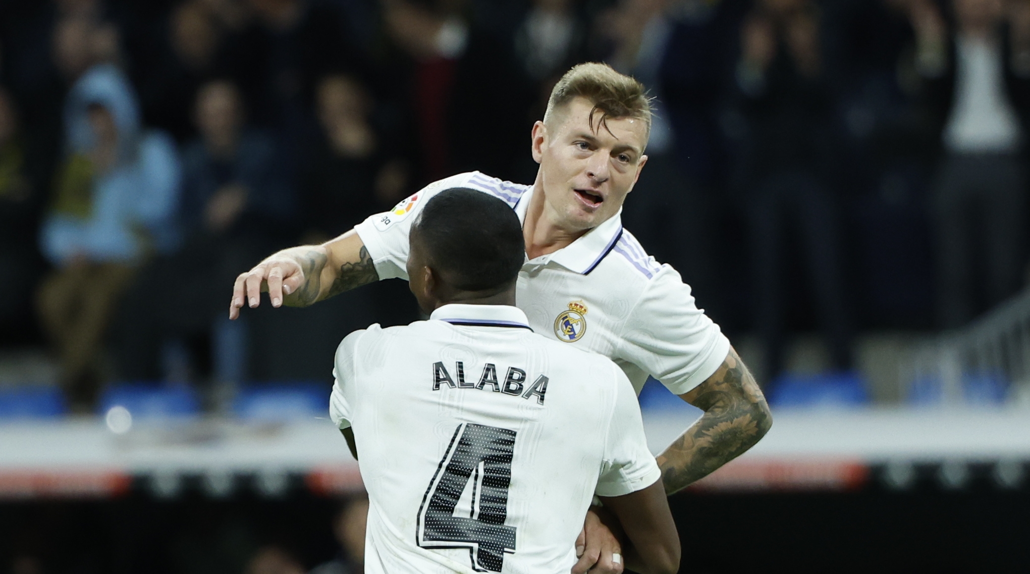 Sin Kroos no hay fiesta: el Real Madrid se va al parón con un ajustado y sufrido 2-1 frente al Cádiz