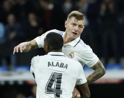Sin Kroos no hay fiesta: el Real Madrid se va al parón con un ajustado y sufrido 2-1 frente al Cádiz