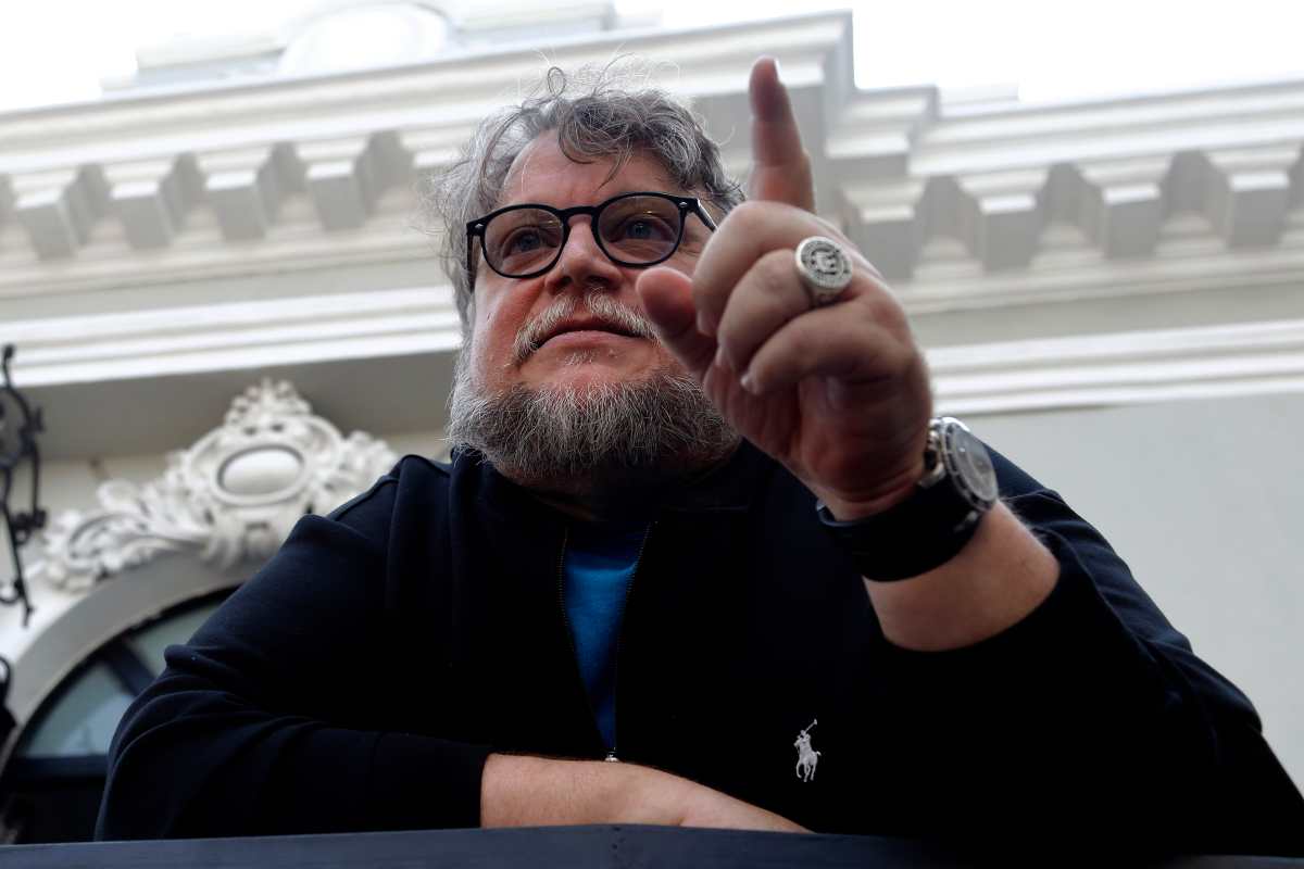 Guillermo del Toro dice que hay más películas que las de Chaparro y Derbez